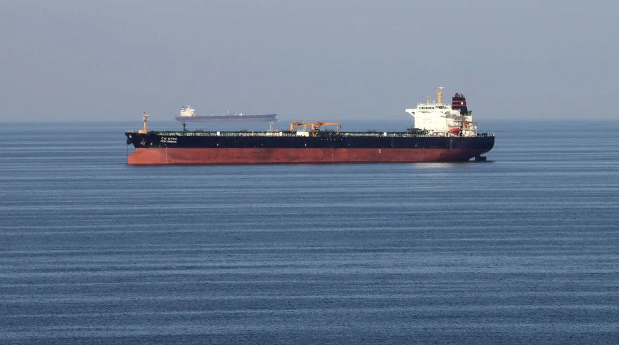 Giá dầu Brent áp sát 99 USD/thùng khi căng thẳng Trung Đông nóng trở lại