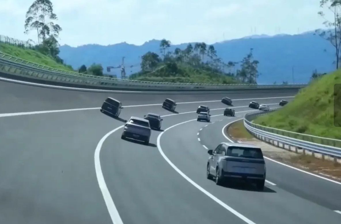 Xe năng lượng mới Trung Quốc năm 2030 sẽ thay đổi ra sao? Tiêu thụ 11,5 kWh/100 km, tự lái cấp độ 4 và 70% thị phần