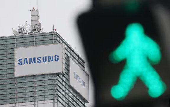 Hàn Quốc phạt Samsung Electronics 20,1 tỷ won vì giới hạn hiệu năng chơi game trên Galaxy S21, S22
